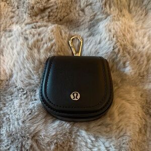 Lululemon Cactus 🖤🌵🖤 Leather       Black AirPod Pouch